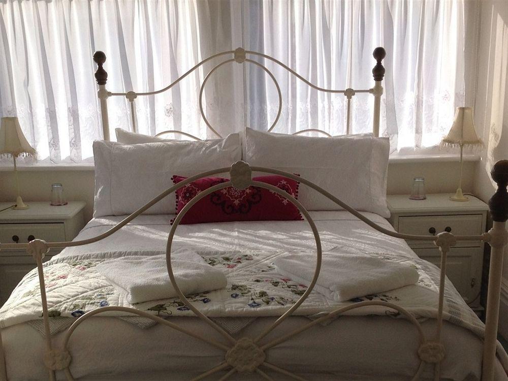 Bassets House Bed & Breakfast Eastbourne Dış mekan fotoğraf