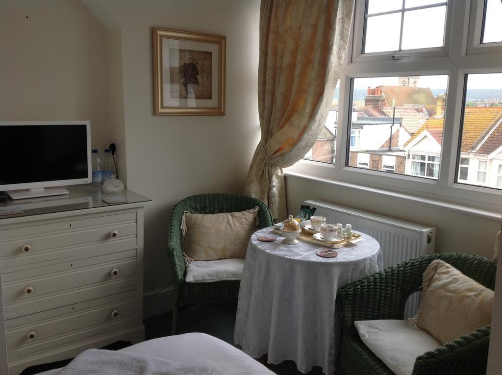 Bassets House Bed & Breakfast Eastbourne Dış mekan fotoğraf