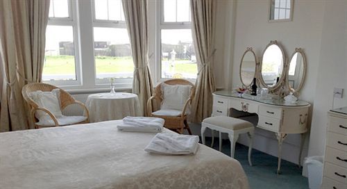 Bassets House Bed & Breakfast Eastbourne Dış mekan fotoğraf